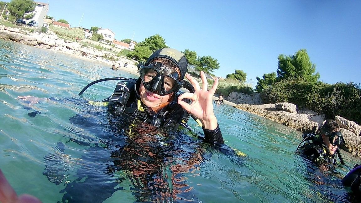 Age pour faire de la plongee