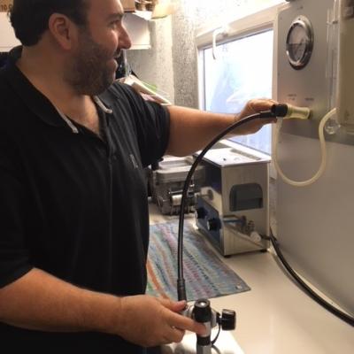 Xavier TRUBERT technicien SAV plongée depuis 1995 !!!